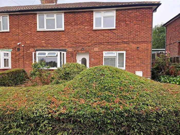 2 Bedroom Detached House To Rent In Grove Road, Borehamwood, Hertfordshire, WD6