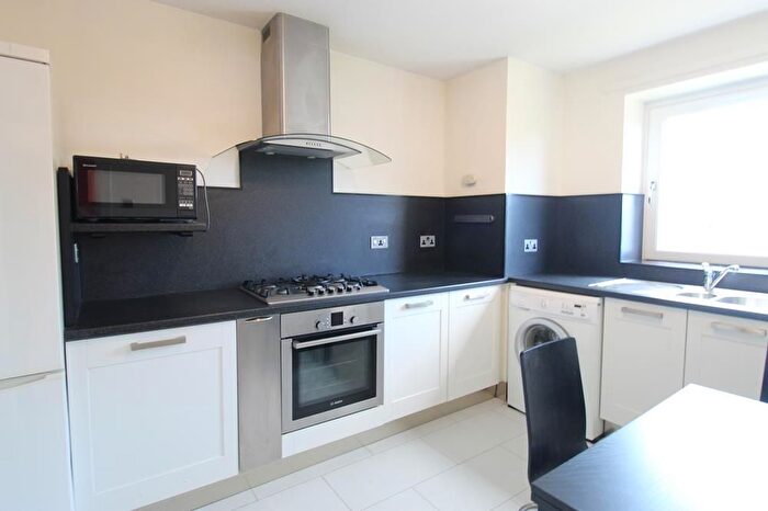 2 Bedroom Flat To Rent In Craigton Drive, Peterculter, AB14