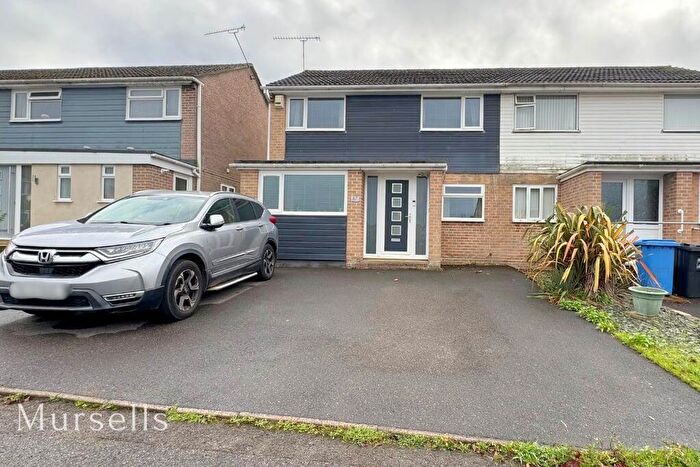 3 Bedroom Semi Detached House For Sale In Carisbrooke Crescent, Poole, BH15