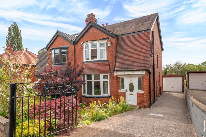 3 Bedroom Semi Detached House For Sale In Barthorpe Crescent, Moortown, Leeds, LS17