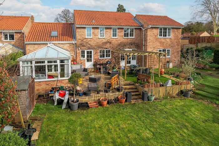 4 Bedroom Link Detached House For Sale In Glebe Meadow, Sharow, Ripon, HG4