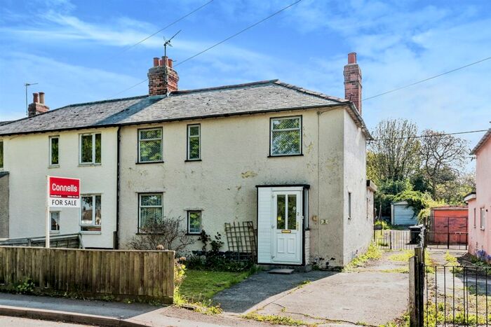 3 Bedroom Semi-Detached House For Sale In Stanton Road, Forest Hill, Oxford, OX33