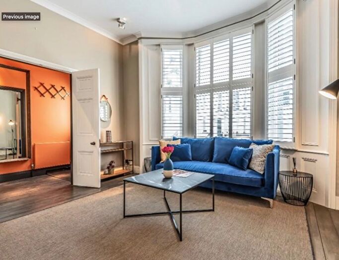 1 Bedroom Flat To Rent In Ladbroke Grove, London, W10