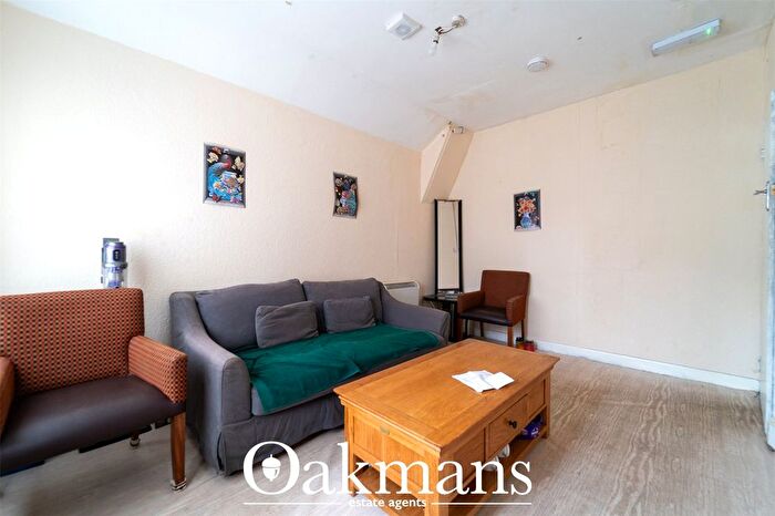 2 Bedroom Flat To Rent In Oak Tree Lane, Selly Oak, Birmingham, B29
