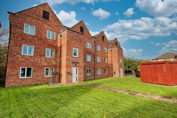 2 Bedroom Apartment For Sale In Tapton Lock Hill, Stevenson House Tapton Lock Hill, S41