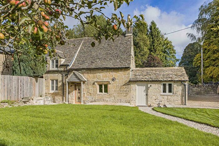 2 Bedroom Detached House For Sale In Shipton Oliffe, Cheltenham, GL54