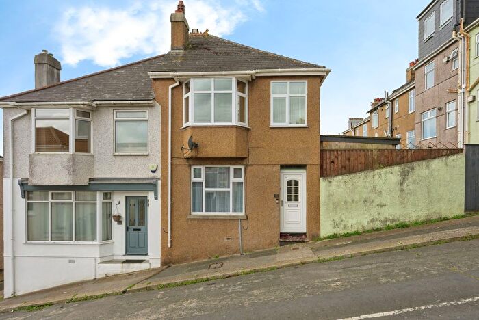 3 Bedroom Semi Detached House For Sale In Eliot Street, Weston Mill, Plymouth, PL5