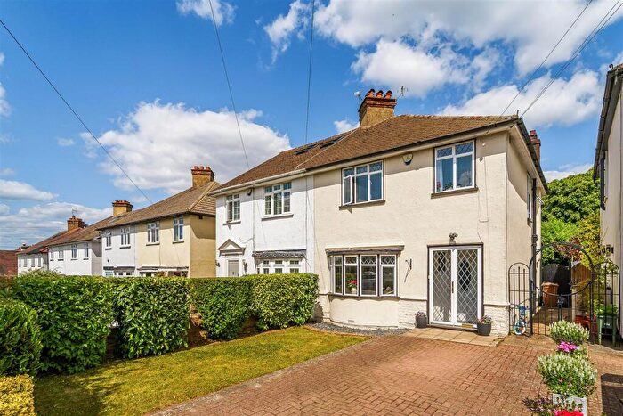 3 Bedroom Semi-Detached House To Rent In Salisbury Road, Banstead, SM7