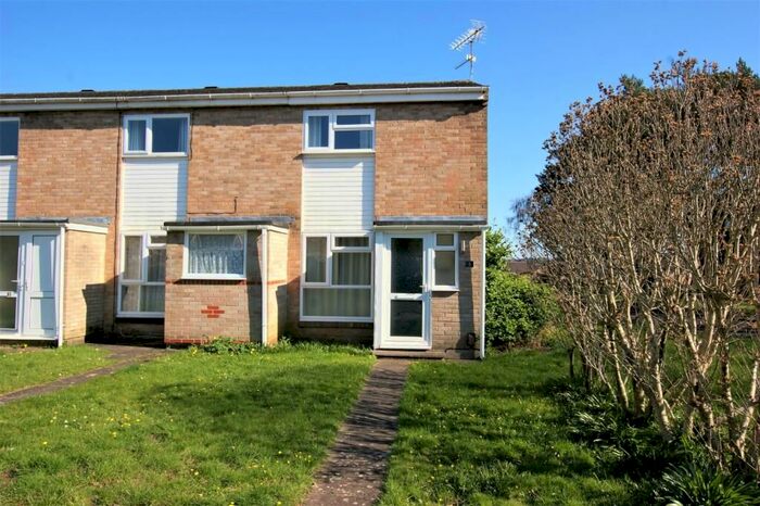 2 Bedroom End Of Terrace House To Rent In Canford Heath, Poole, Dorset, BH17