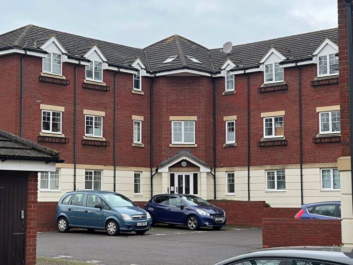 2 Bedroom Flat To Rent In Woodlands Lane, Bradley Stoke, Bristol, BS32