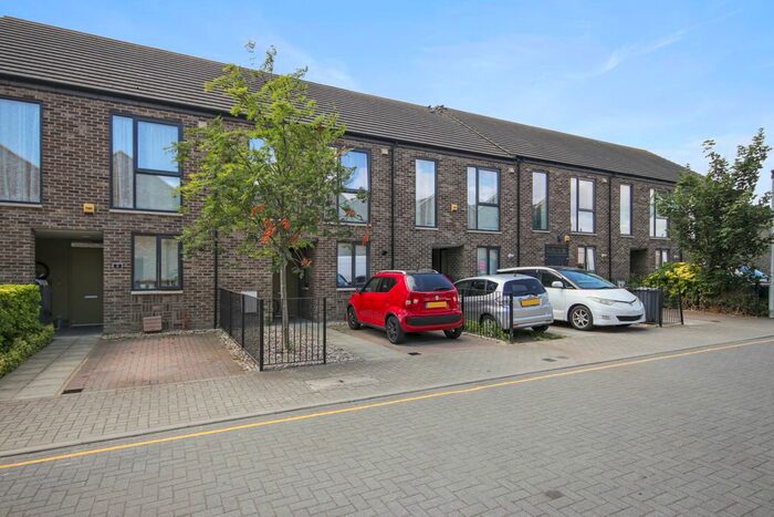 3 Bedroom Terraced House To Rent In Gallipoli Place, Dagenham, RM9