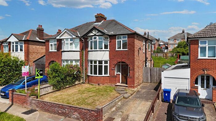 3 Bedroom Semi-Detached House To Rent In Pine Avenue, Ipswich, IP1