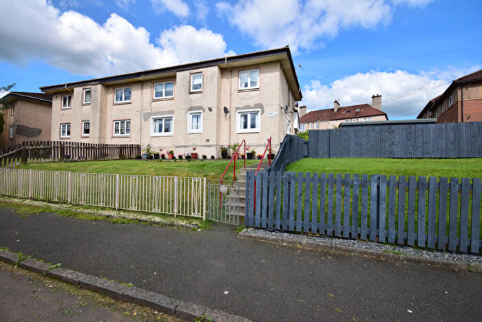 3 Bedroom Flat To Rent In Viewbank Avenue, Calderbank, ML6