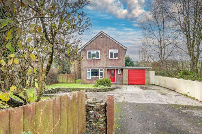 3 Bedroom Detached House For Sale In Winterborne Stickland, Winterborne Stickland, DT11