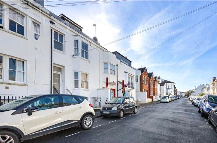 1 Bedroom Flat For Sale In Bath Street, Brighton, BN1