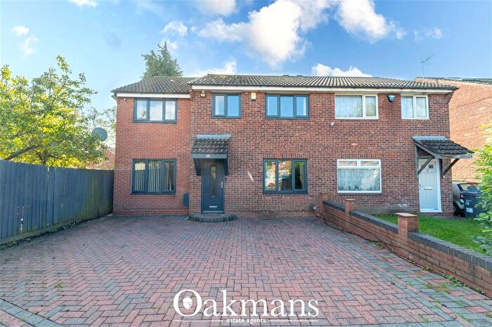 5 Bedroom Semi-Detached House For Sale In Shooters Close, Birmingham, West Midlands, B5