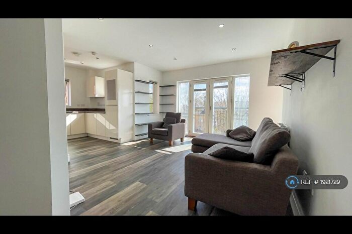 2 Bedroom Flat To Rent In Maven Court, Harrow, HA1