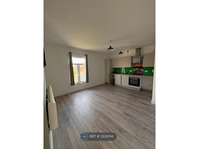 Studio To Rent In West Auckland Road, Darlington, DL3