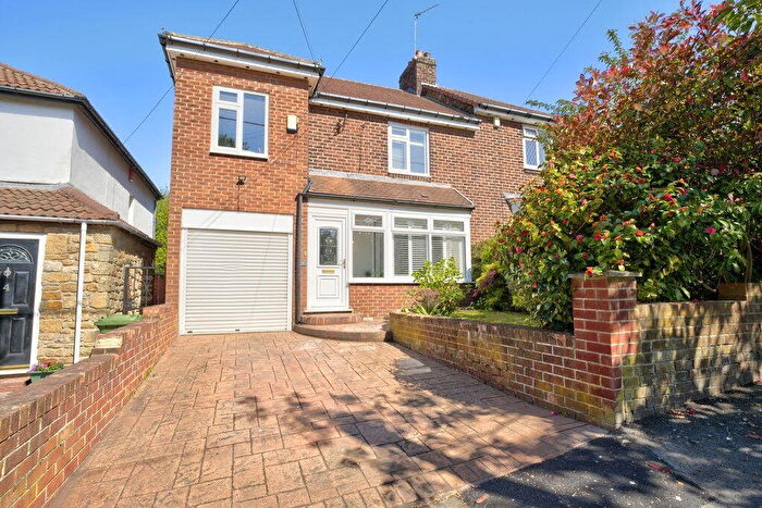 3 Bedroom Semi-Detached House For Sale In Pennyfine Road, Sunniside, NE16