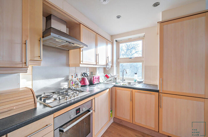 2 Bedroom Apartment To Rent In Church Road, Guildford, GU1