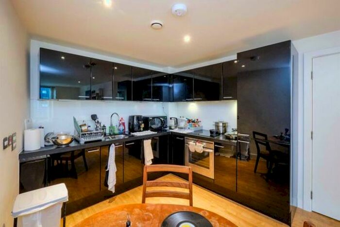 2 Bedroom Apartment To Rent In Navigation Street, Birmingham, B5