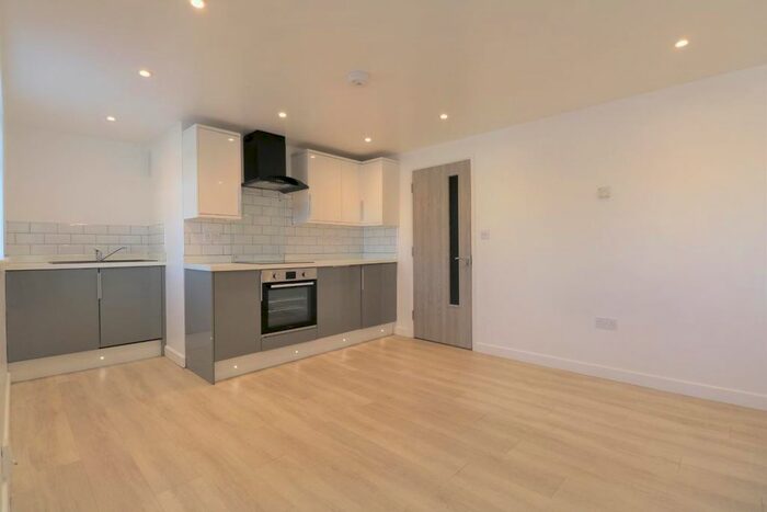 1 Bedroom Flat To Rent In Blackwater, Camberley GU17