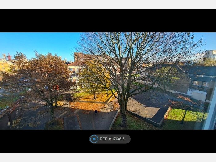 1 Bedroom Flat To Rent In Heylyn Square, London, E3