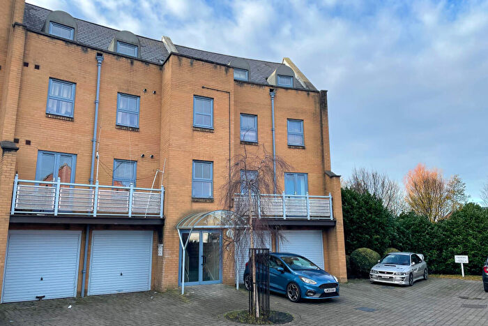 1 Bedroom Flat To Rent In Maunsell Road, BS24