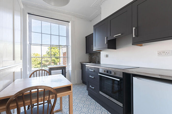 1 Bedroom Apartment To Rent In Grosvenor Street, Cheltenham, GL52