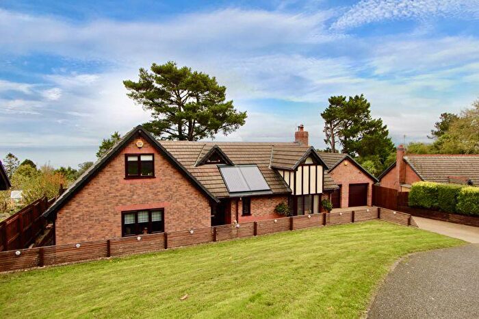5 Bedroom Detached House For Sale In Gerddi Victoria, Upper Colwyn Bay, LL29
