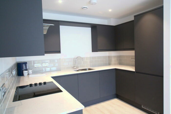1 Bedroom Apartment To Rent In Causeway Lane, Matlock, DE4