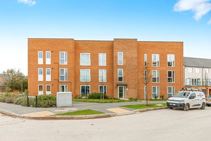 2 Bedroom Flat For Sale In Faraday Road, Locking, Weston-Super-Mare, Somerset, BS24