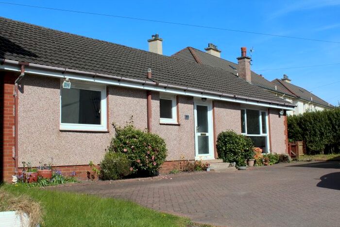 3 Bedroom Bungalow To Rent In 91 East Princes Street, Helensburgh G84
