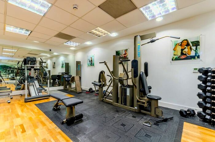 1 Bedroom Flat To Rent In Brewhouse Lane, Putney, London, SW15