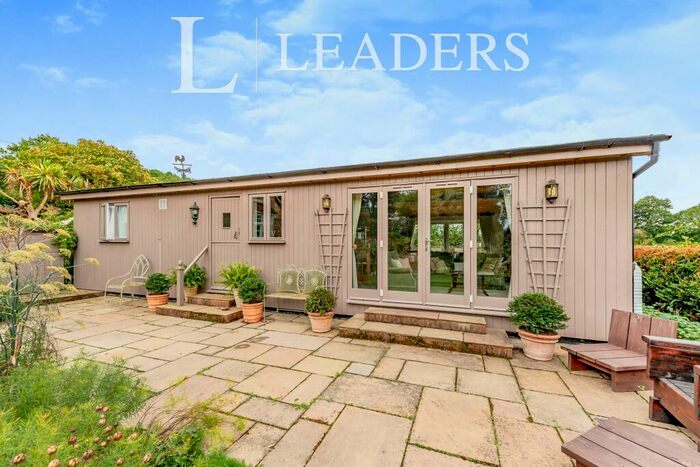 1 Bedroom Cottage To Rent In Strood Lane, Warnham, RH12