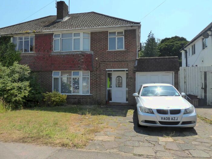 3 Bedroom Property To Rent In Silverdale Road, Earley, RG6