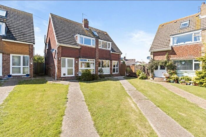 3 Bedroom Semi-Detached House For Sale In Farmlands Close, Polegate, BN26