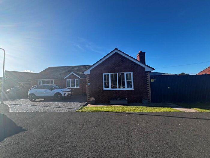 3 Bedroom Detached Bungalow For Sale In Meakers Way, Huttoft, Alford, LN13