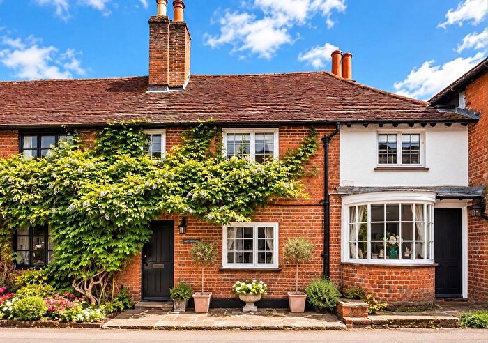 3 Bedroom Cottage For Sale In High Street, Sonning, Reading, RG4