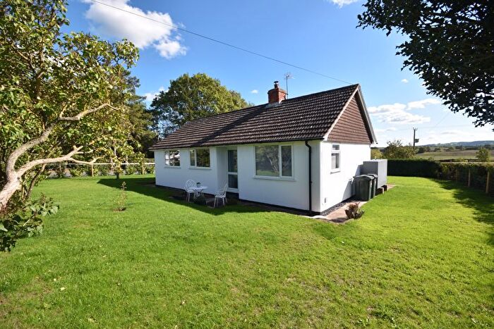 3 Bedroom Detached Bungalow For Sale In Rochford, Tenbury Wells, WR15