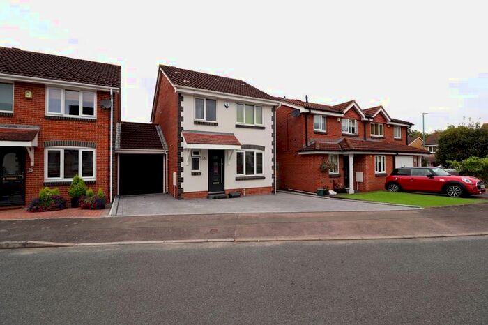 3 Bedroom Detached House To Rent In Pirton Meadow, Churchdown, Gloucester, GL3