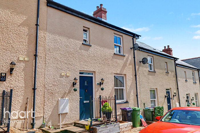4 Bedroom Town House To Rent In Sycamore Road, Pontypool, NP4