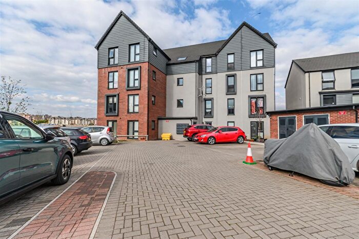 1 Bedroom Flat To Rent In Ffordd Y Dociau, Barry, CF62