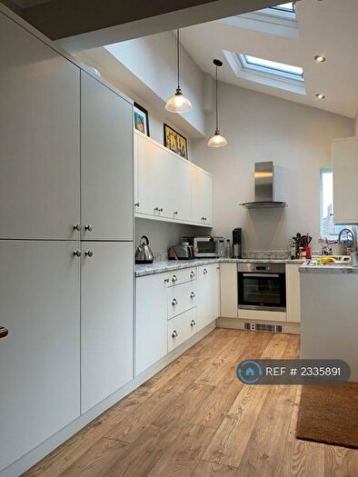 3 Bedroom Terraced House To Rent In Glenalmond Road, Sheffield, S11