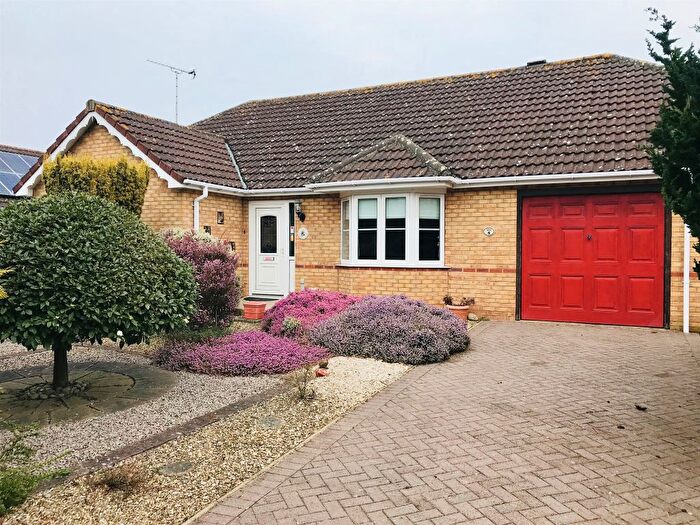 3 Bedroom Detached Bungalow For Sale In Cowpers Gate, Long Sutton, Spalding, PE12