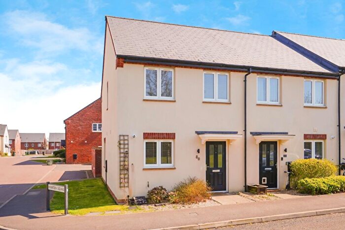 2 Bedroom End Of Terrace House To Rent In Hampden Square, Upper Heyford, OX25