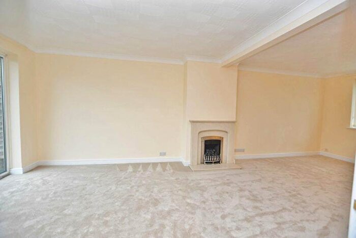 2 Bedroom Bungalow For Sale In Trapfield Close, Maidstone, ME14