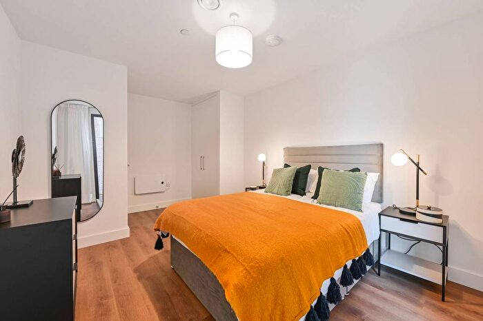 1 Bedroom Flat To Rent In Hornby House, Maidenhead, SL6