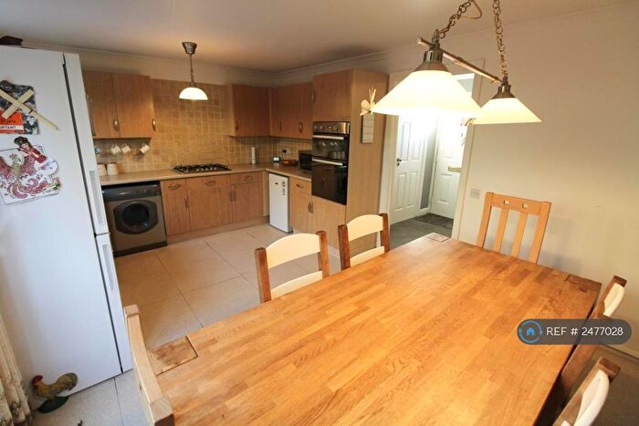 4 Bedroom End Of Terrace House To Rent In Welbourne, Peterborough, PE4