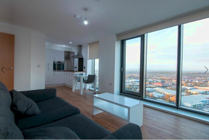 2 Bedroom Flat To Rent In Media City, Michigan Point Tower A, Michigan Avenue, Salford, M50
